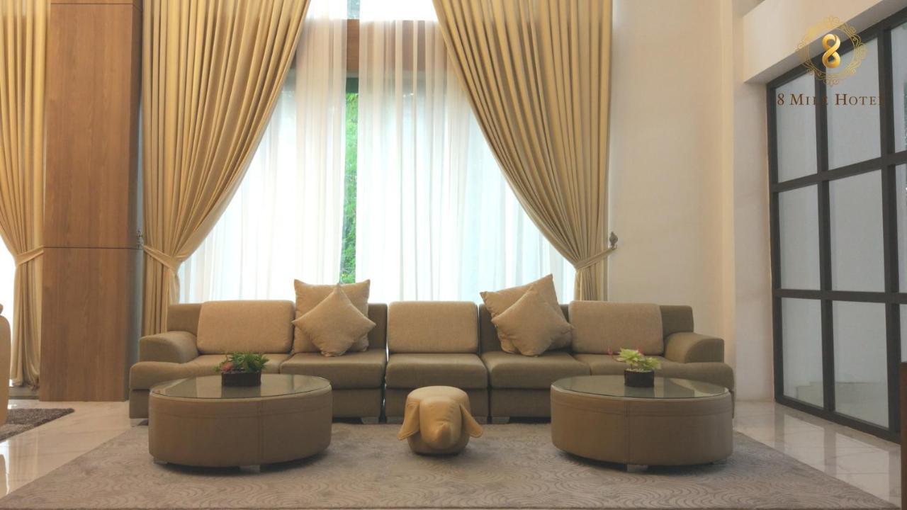 8 Mile Hotel Yangon Dış mekan fotoğraf