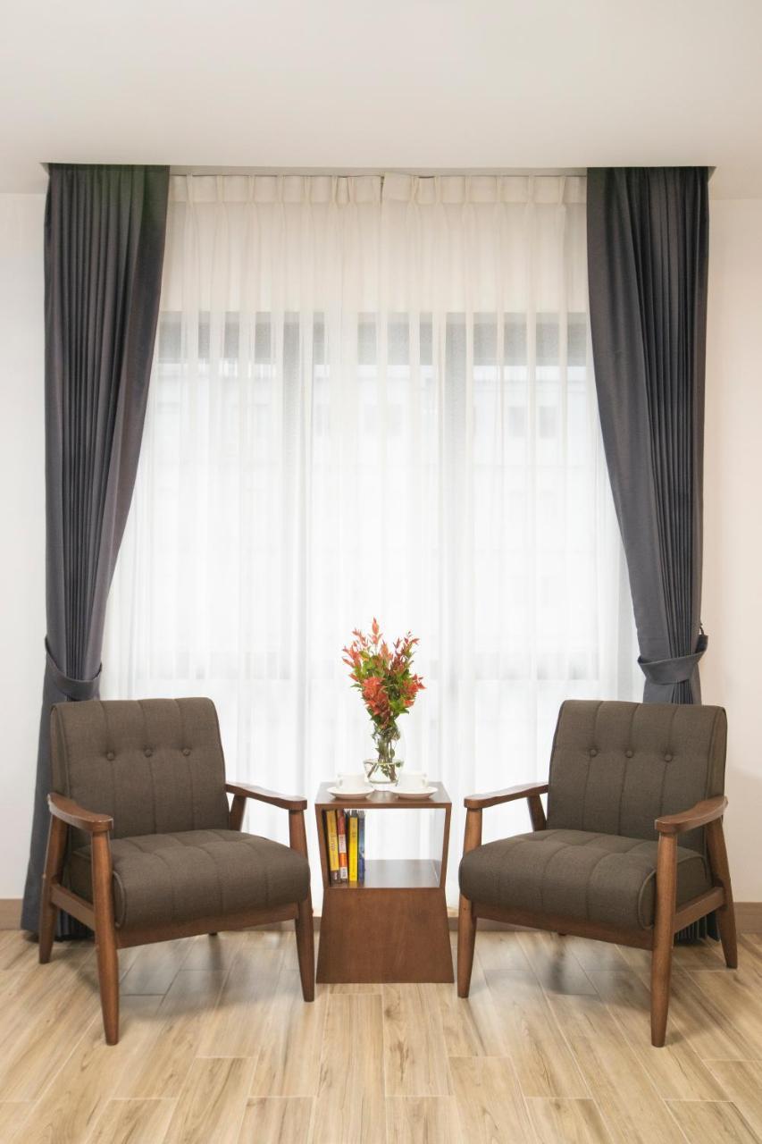 8 Mile Hotel Yangon Dış mekan fotoğraf