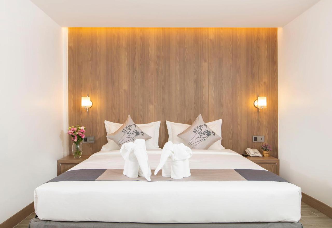 8 Mile Hotel Yangon Dış mekan fotoğraf