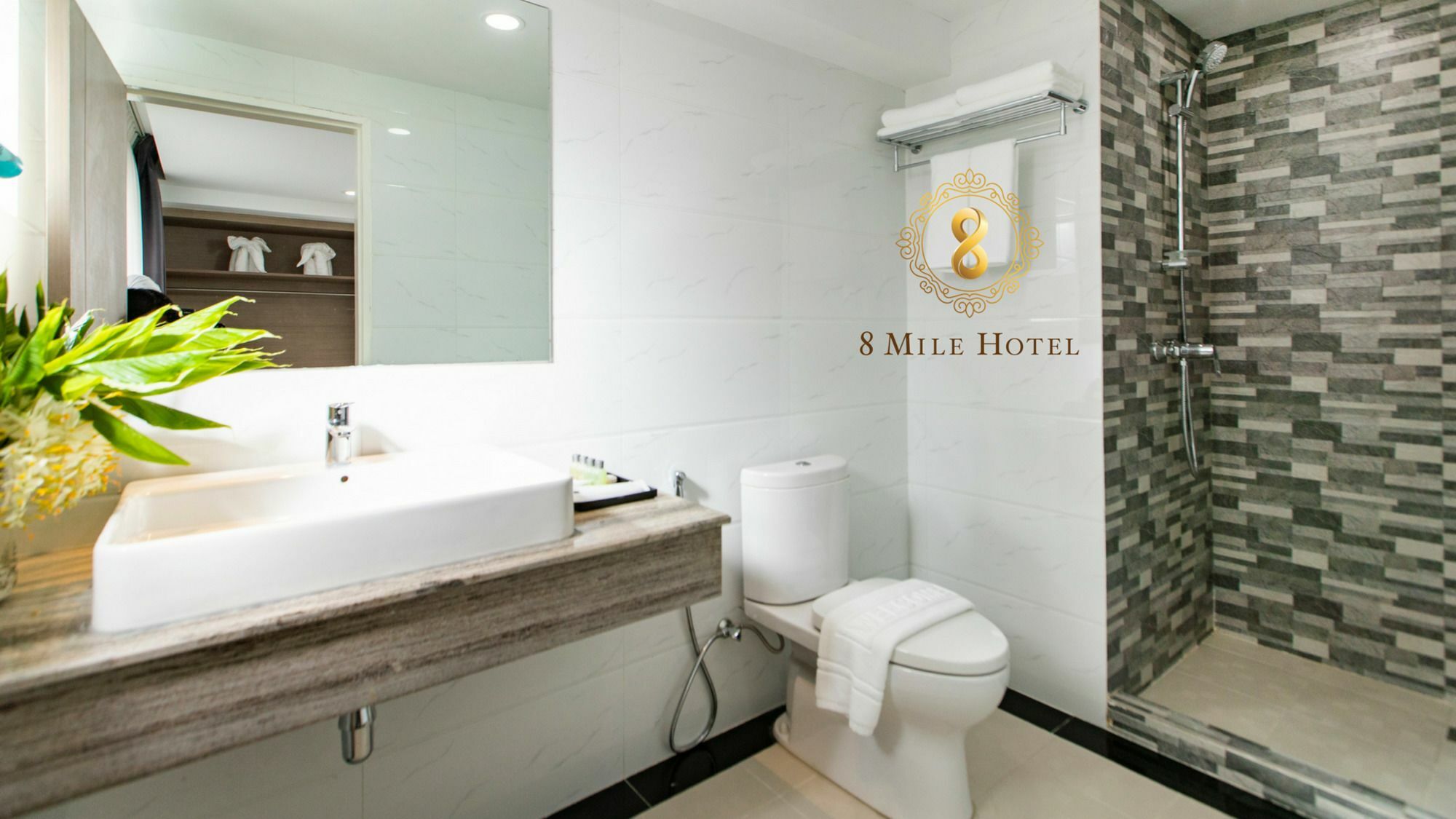 8 Mile Hotel Yangon Dış mekan fotoğraf